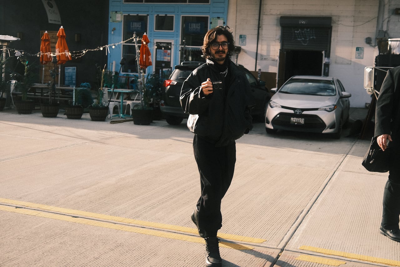 Simón Vargas, integrante de Morat, lanzó su libro 'A la orilla de la luz'