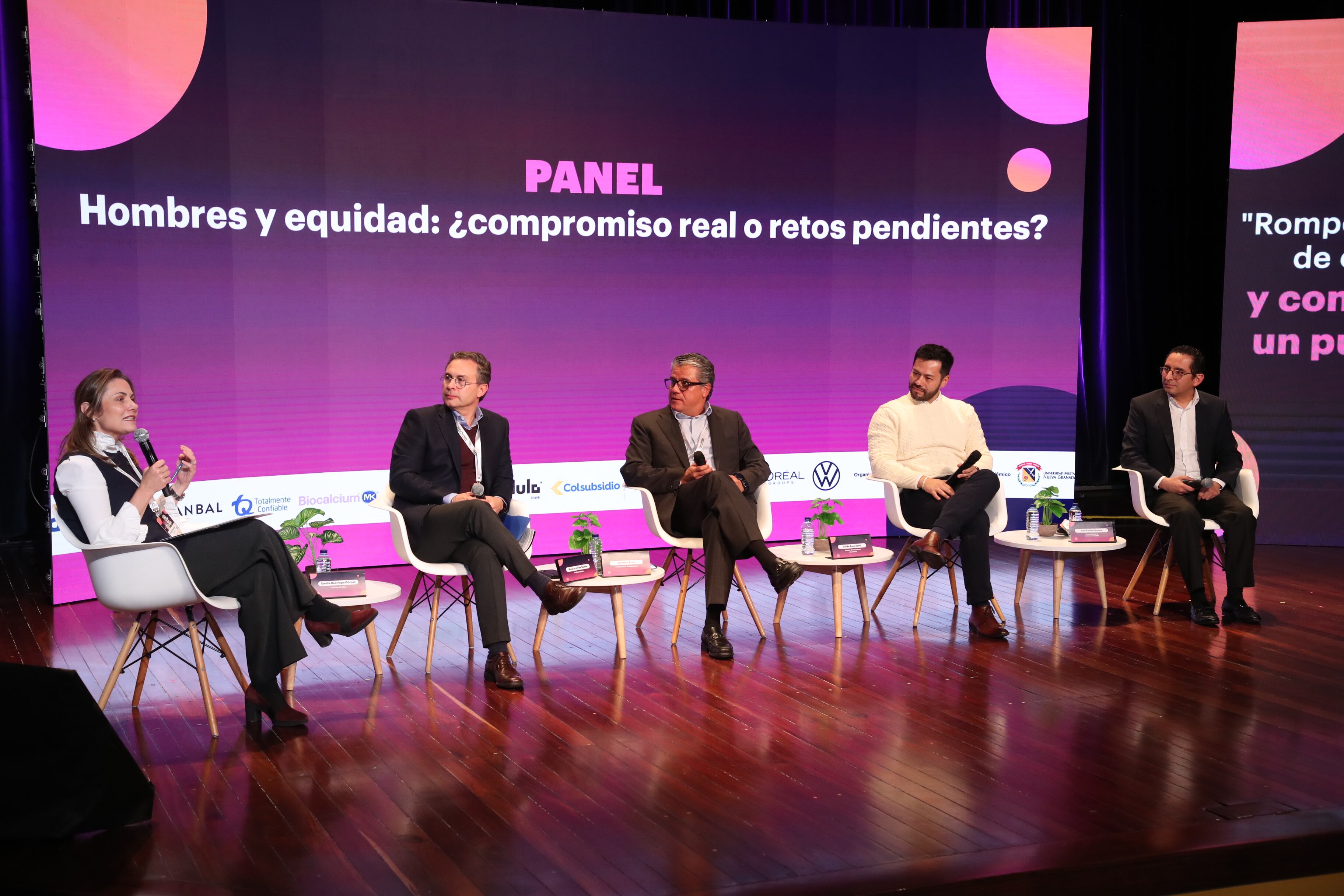 Gran Foro Mujeres: mujeres colombianas, mujeres que inspiran