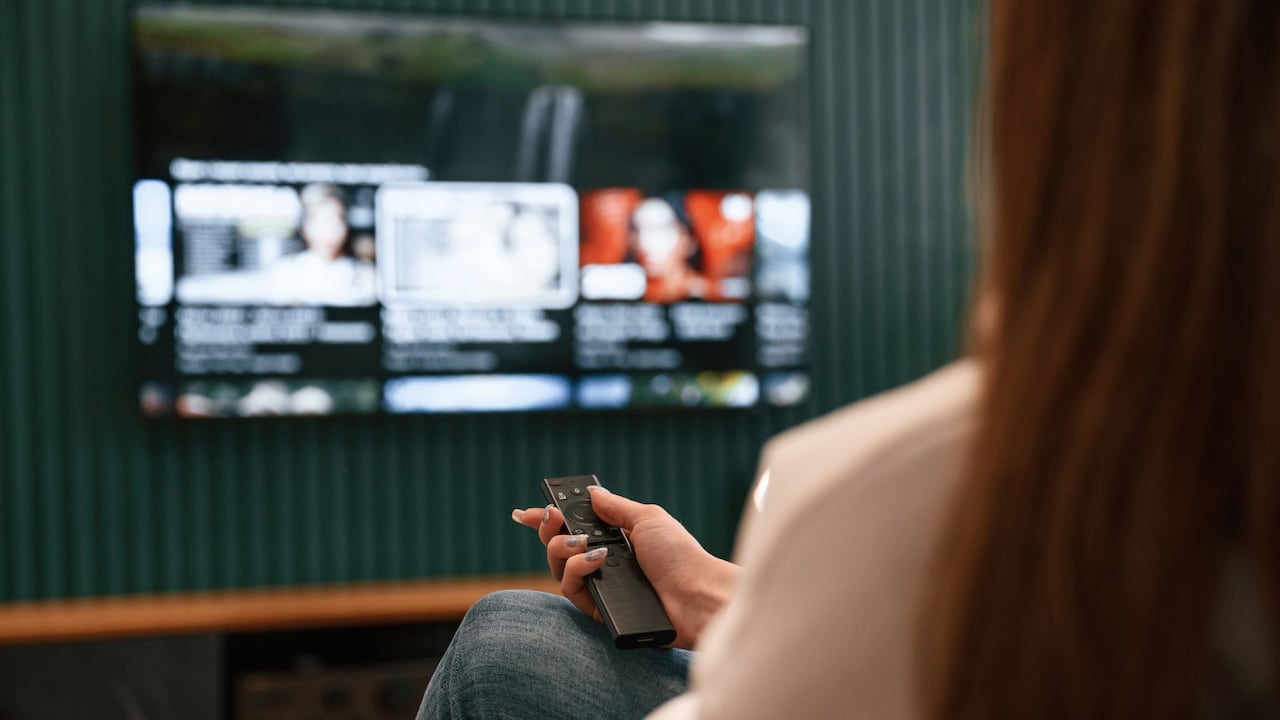 Cuando las aplicaciones se instalan desde fuentes oficiales, se reduce el riesgo de descargar software malicioso.