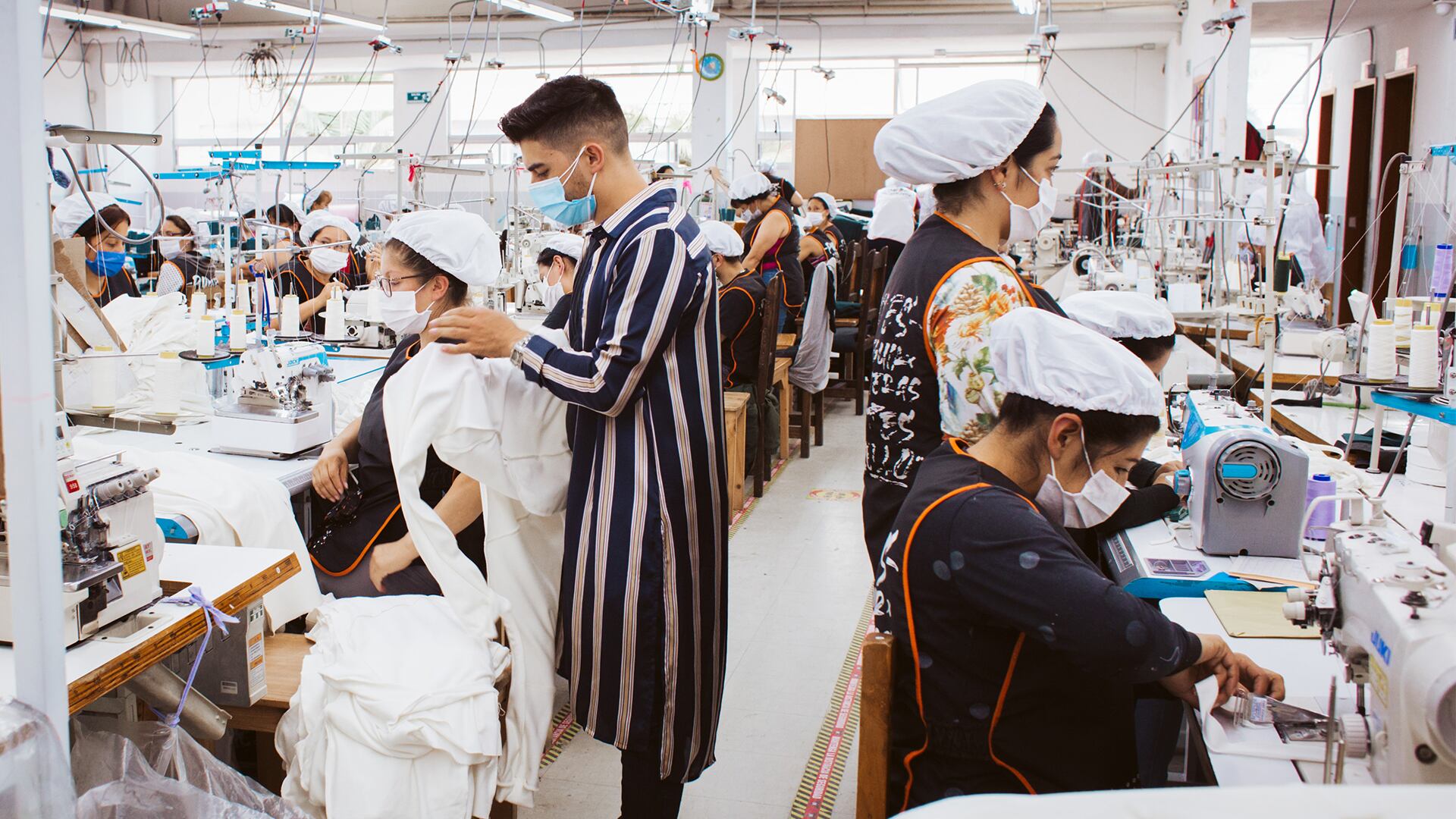 En las colecciones de Falabella hn participado más de 180 confeccionistas colombianos.