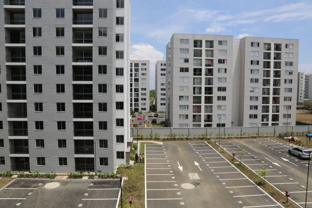 ministra de Vivienda, Catalina Velasco Campuzano, llegó a la capital de Valle del Cauca