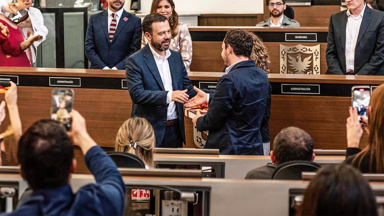 El alcalde Carlos Fernando Galán presentó ante el Concejo de la ciudad el Plan Distrital de Desarrollo, que debe aprobarse entes del 31 del presente mes.