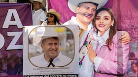 Homenaje al alcalde Carlos Manzo, Morelia, Michoacán, estado de Mexico. (Photo by Enrique Castro / AFP)