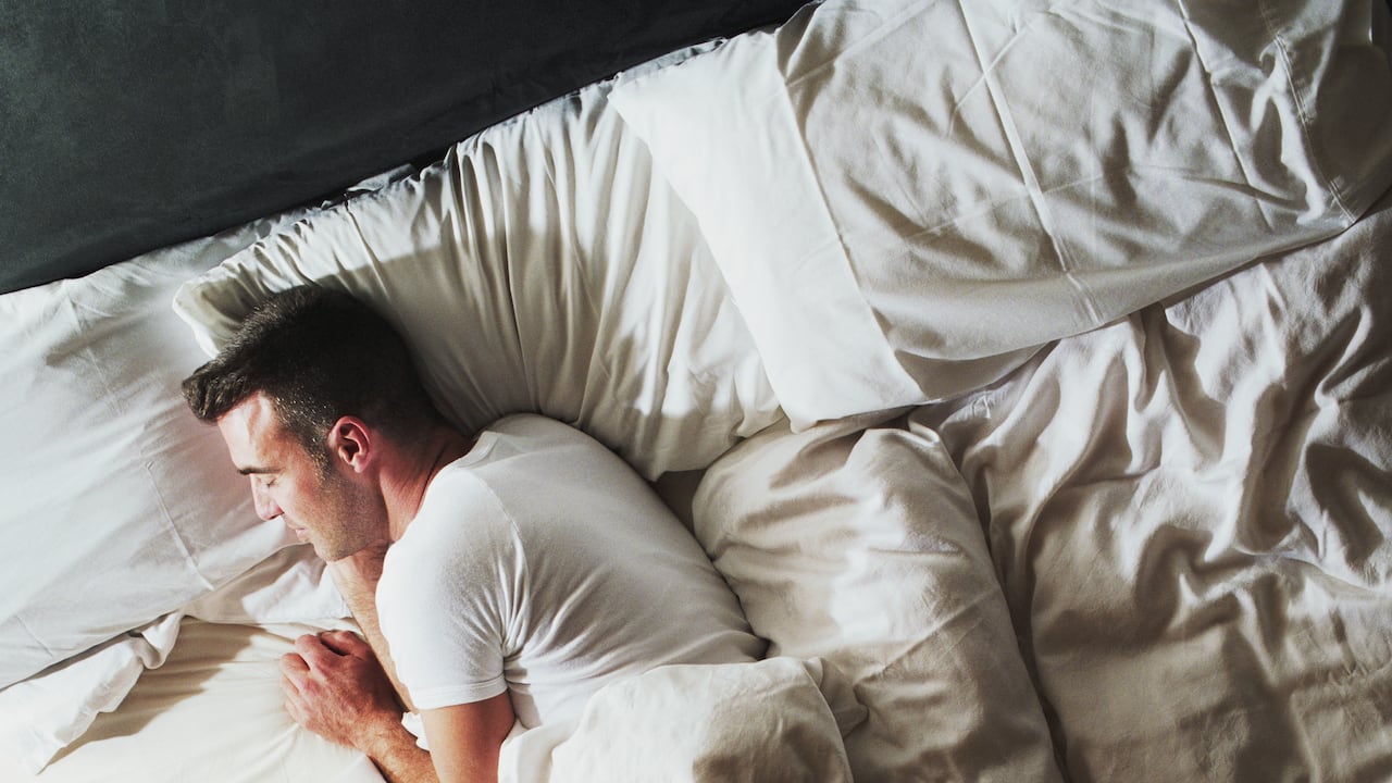 Hombre, sueño, cama, hombre durmiendo