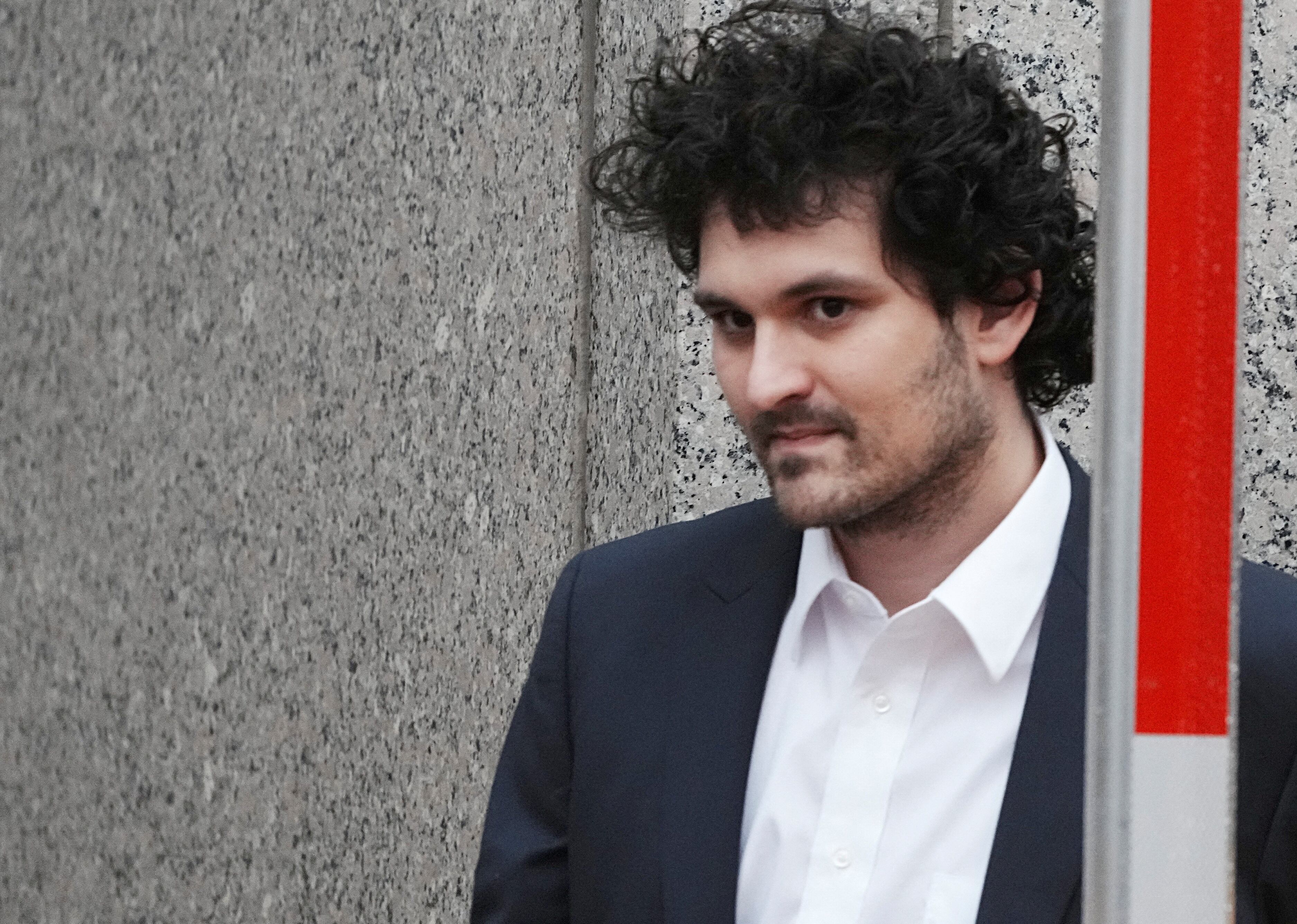 FTX former CEO Bankman-Fried at court, in Nassau