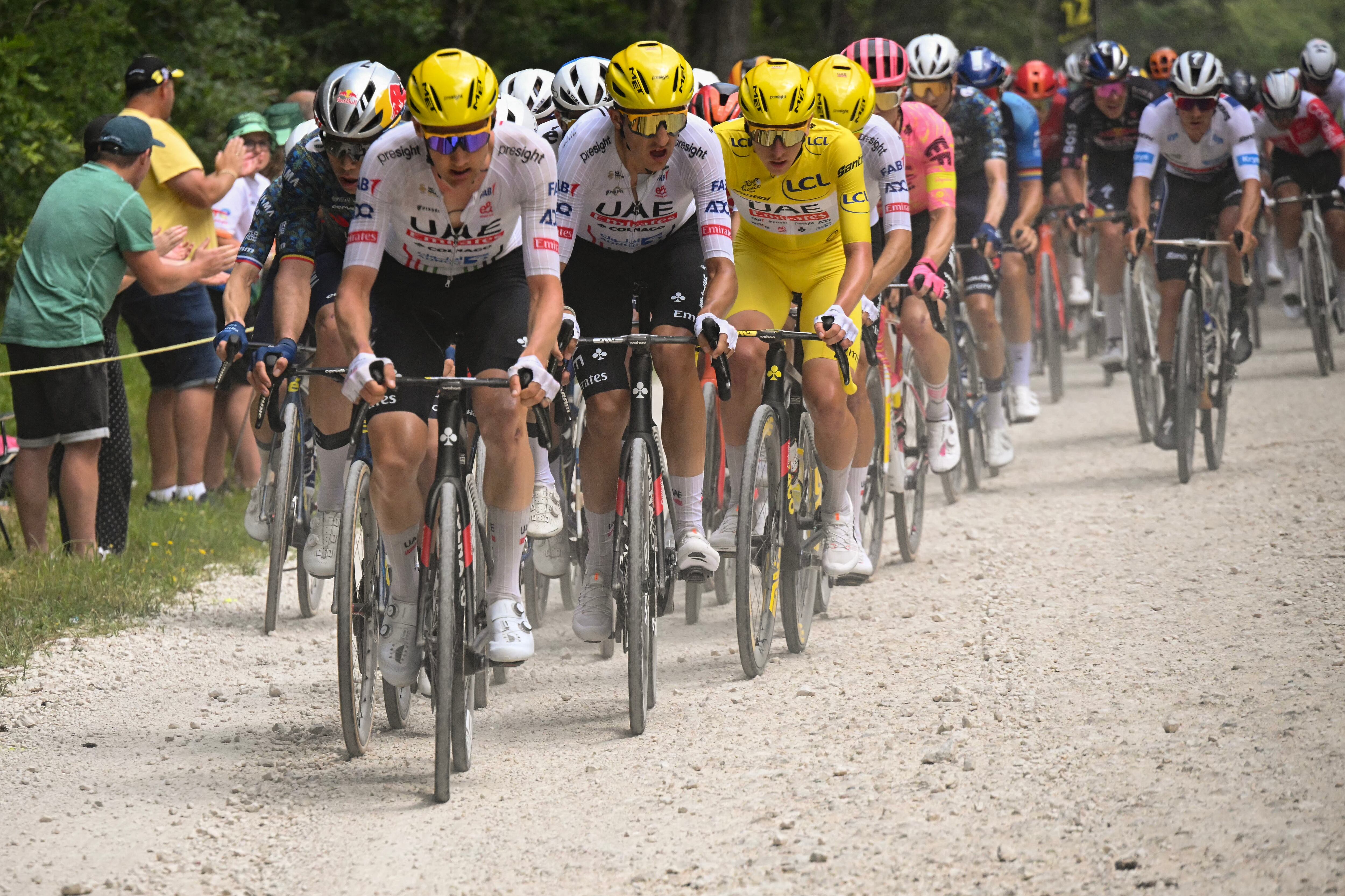 Transcurre la etapa 9 del Tour de Francia.