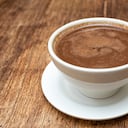 El chocolate es una de las bebidas más tradicionales en los desayunos bogotanos.