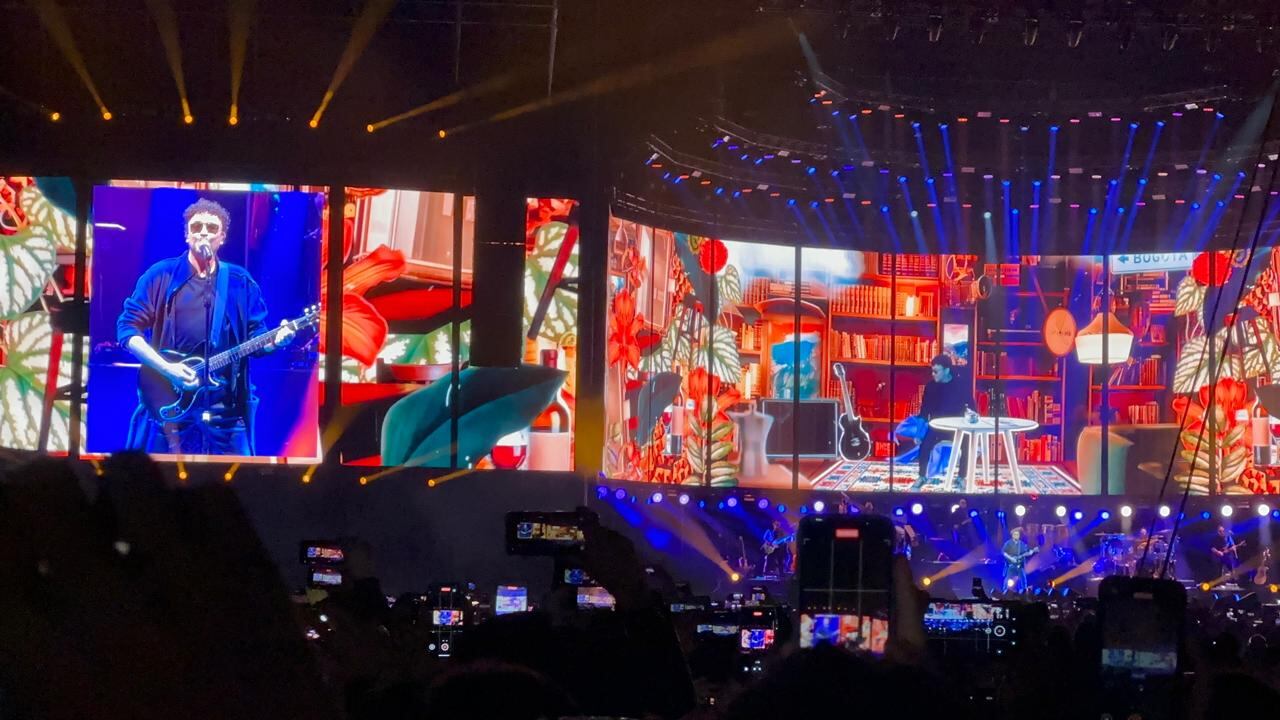 Andrés Cepeda cantó sus mejores canciones en el estadio El Campin.