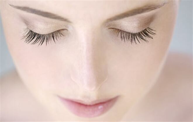 Las pestañinas han sobrepasado la barrera de los imposibles.