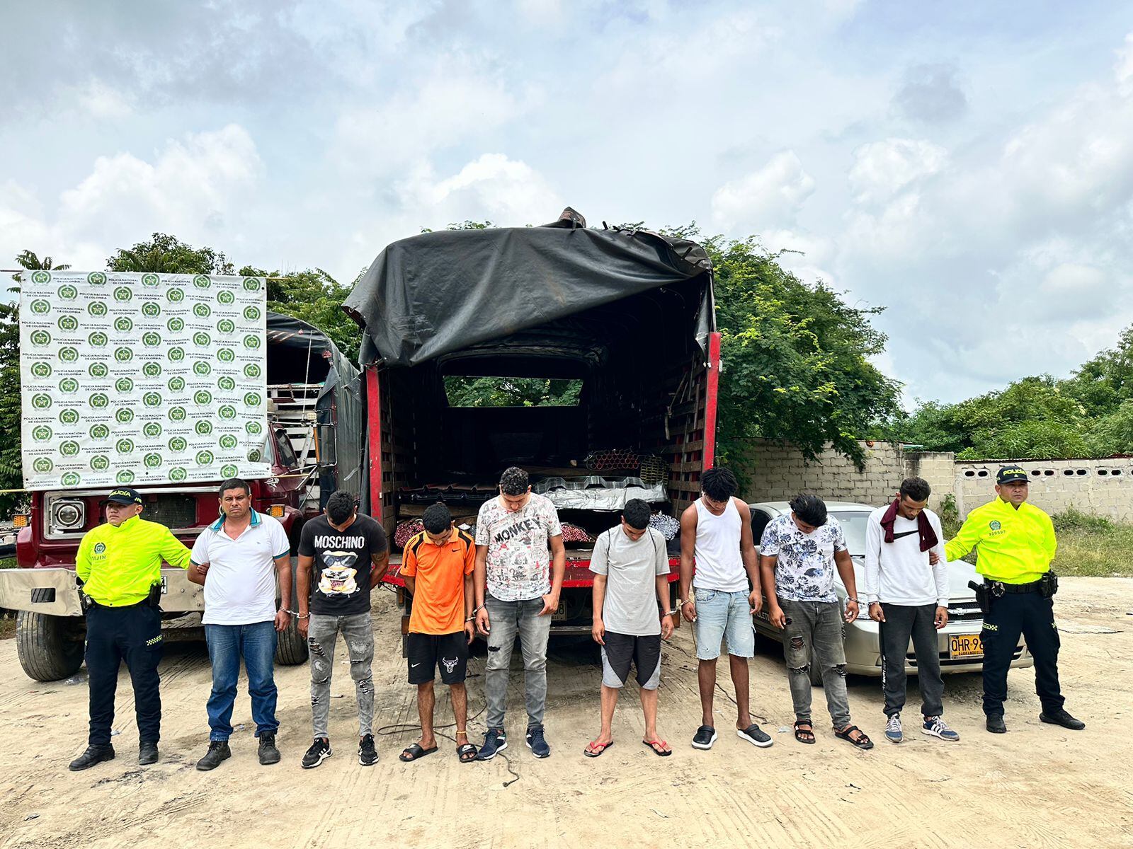 Capturados por robo de camión en Atlántico.