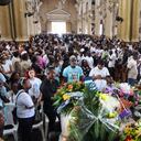 Sepelio de las personas fallecidas en derrumbe en la vía Quibdó-Medellín