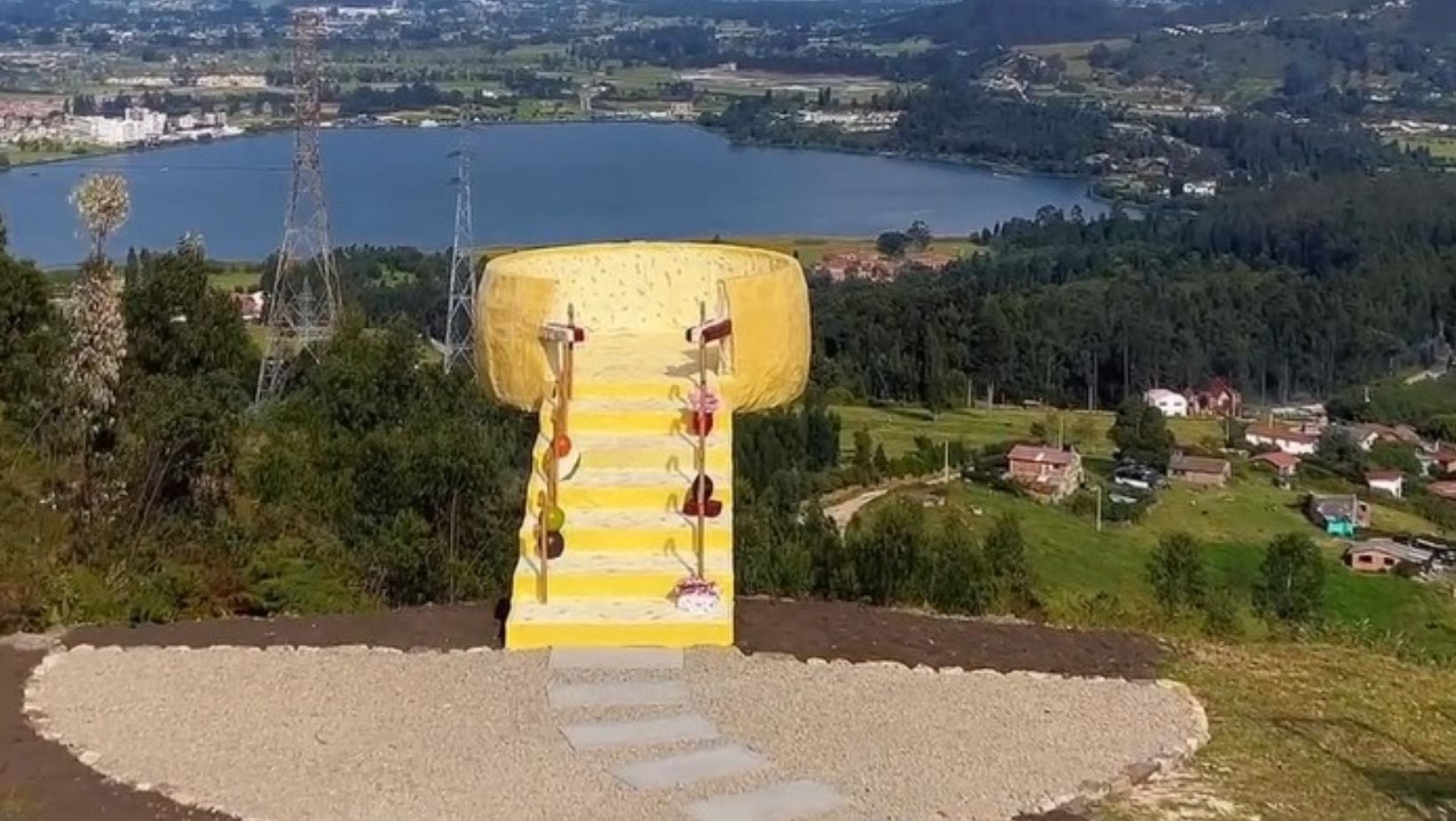 ¿Cómo llegar al nuevo mirador turístico en forma de queso en Boyacá? Queda muy cerca de Bogotá