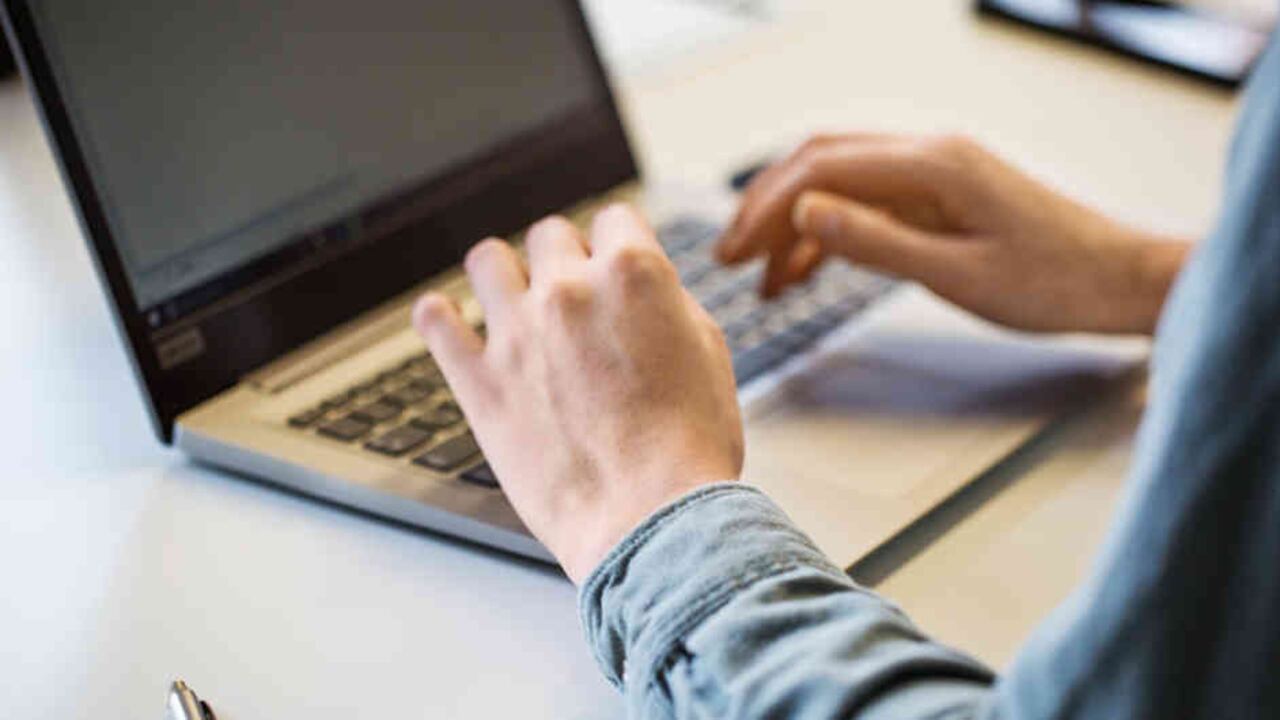 “Casi la mitad de los menores de 24 años están anticipando un cambio que va en dirección al uso de soluciones digitales”, indicó el IDC.