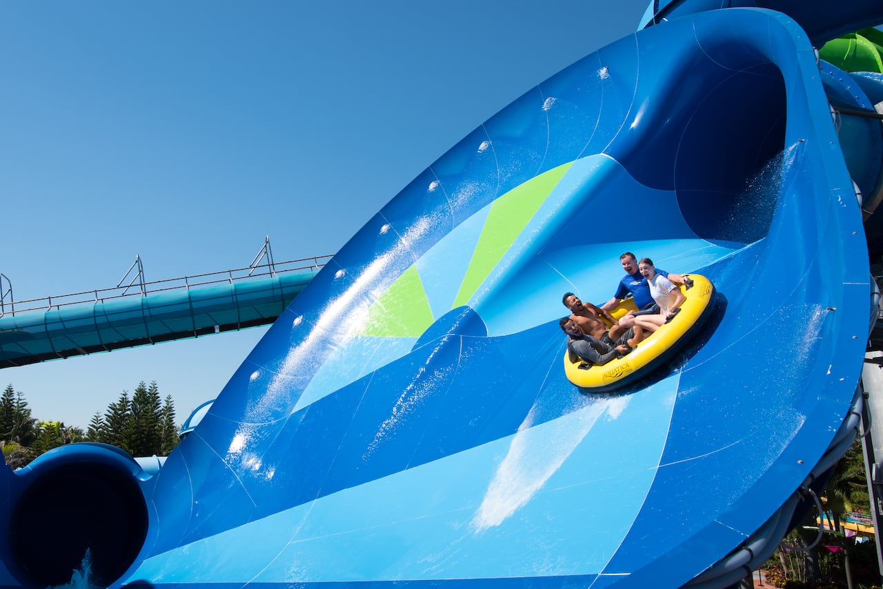 Tobogán Ray Rush en Aquatica Orlando, de United Parks and Resorts.