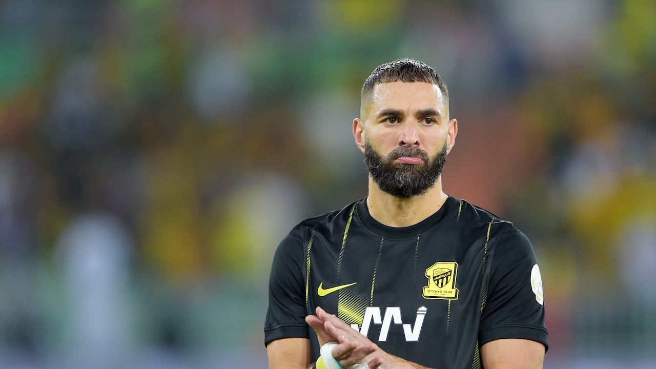 Benzema está enfrentando la ira de los aficionados debido a su rendimiento en los últimos partidos.