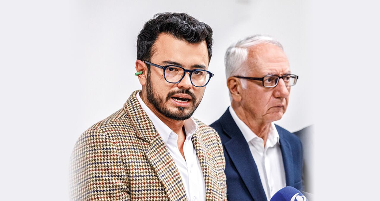 El superintendente de Salud, Luis Carlos Leal, y el ministro de Salud, Guillermo Jaramillo, sostenían que las intervenciones se debían a la mala atención. Pero las quejas en estos meses aumentaron.