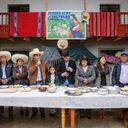 Pedro Castillo en un desayuno con su familia el día de la segunda vuelta presidencial, el 6 de junio de 2021, en Chota, Perú. Ese país ha vivido tiempos difíciles. La campaña fue dolorosa y dejó muchas heridas.