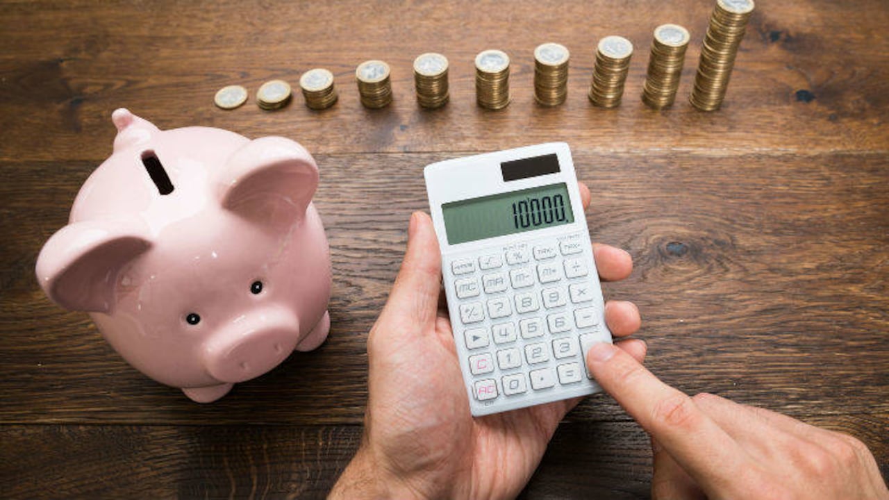 Es importante que las empresas capaciten a sus empleados en educación financiera.