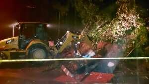 Deslizamiento en Puerto Valdivia deja 7 personas muertas y 9 heridos