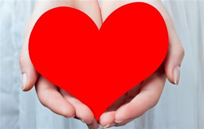 El café cuando se toma sin moderación alguna, aumentan las pulsaciones del corazón.