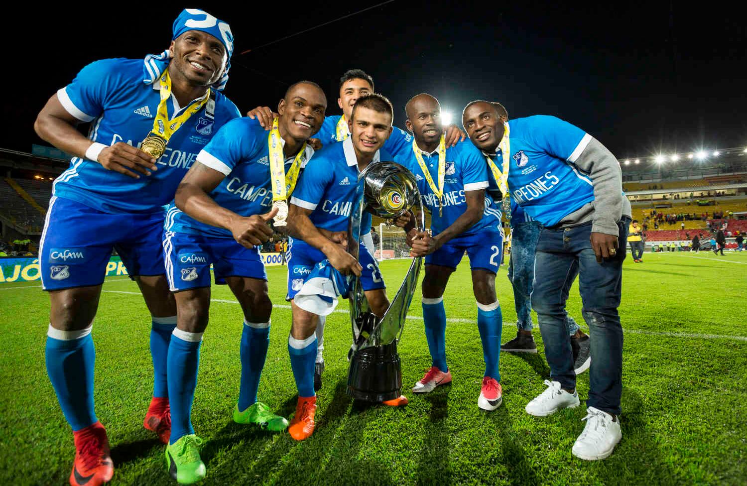 Los jugadores de Millonarios gozaron de la victoria en todo momento en la cancha. Foto: Esteban Vega / SEMANA 