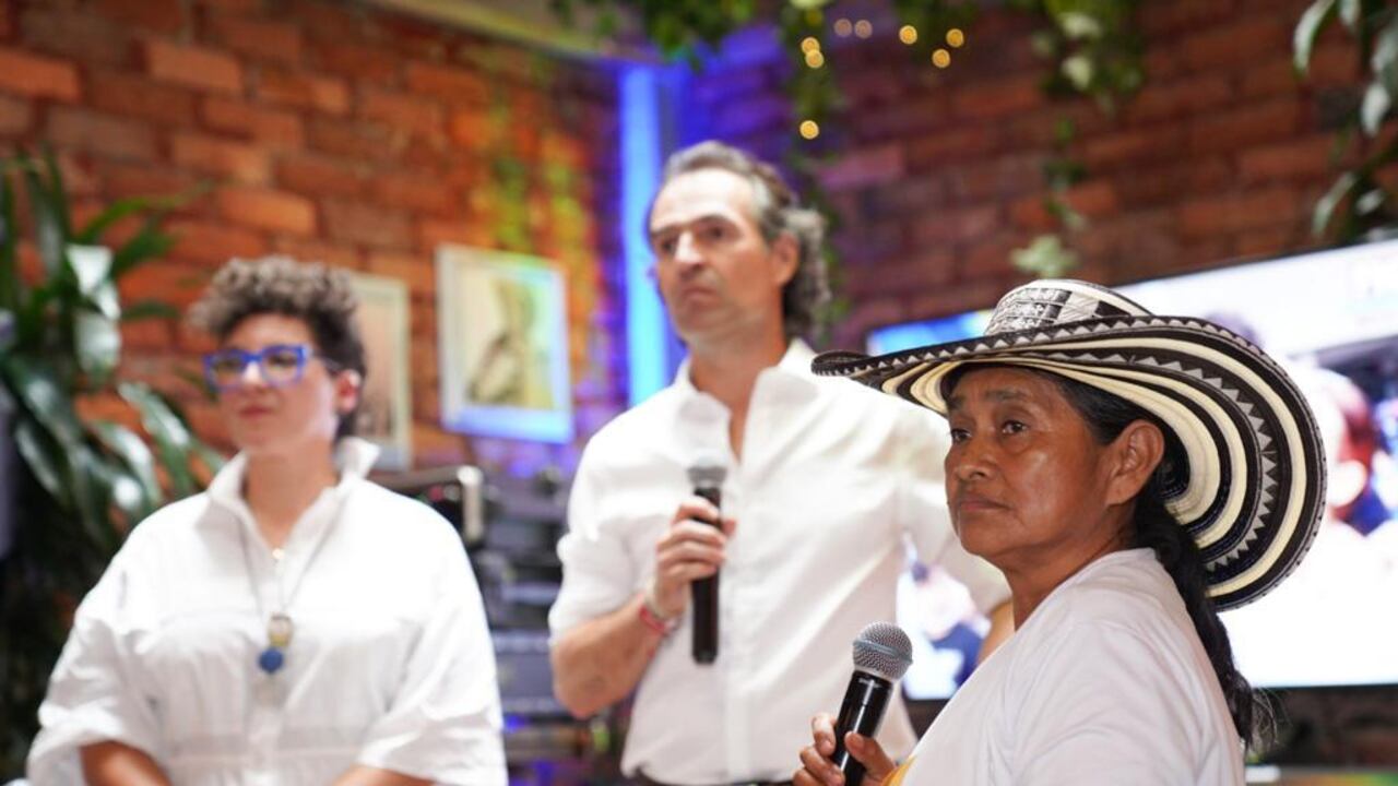 Federico Gutiérrez en reunión con representantes del sector cultural