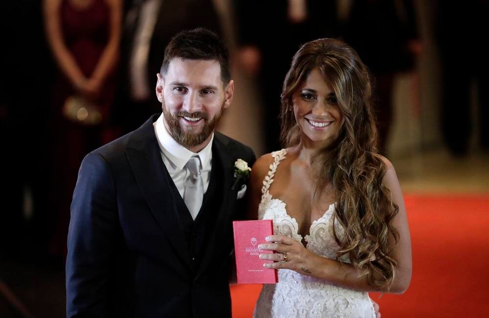 Lionel Messi y Antonella RocuzzoFoto: EFE