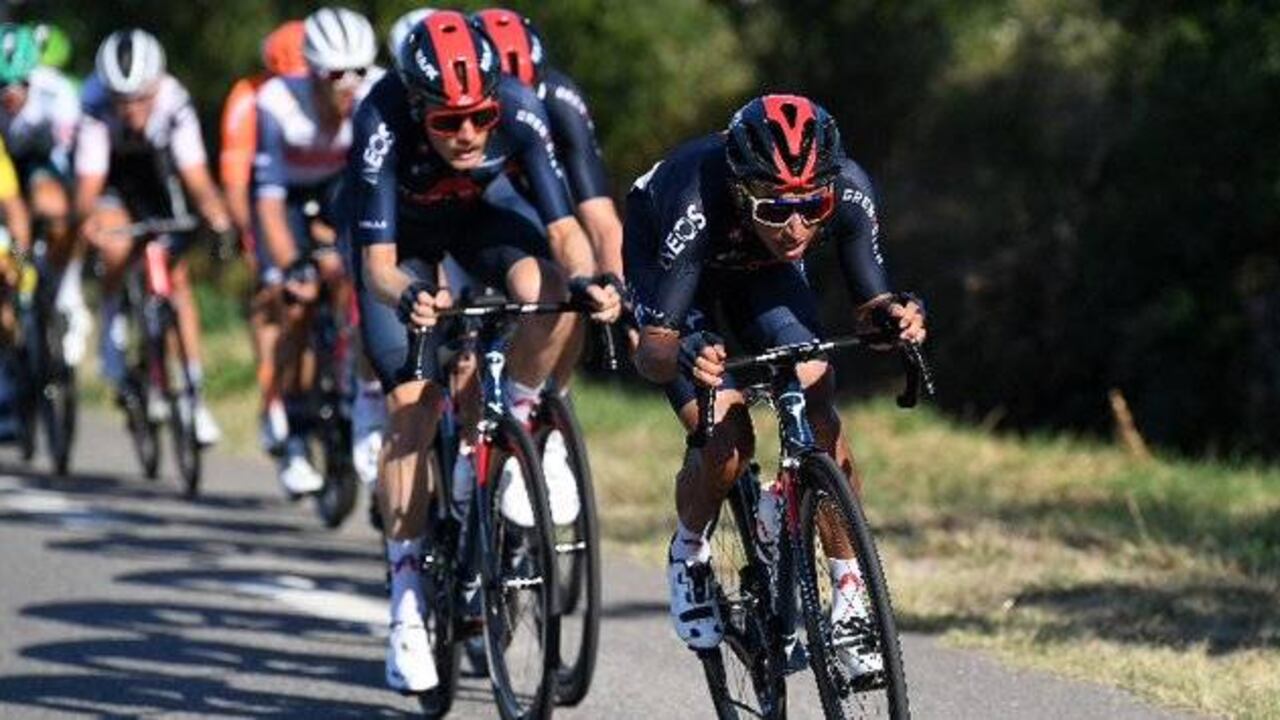En video: Egan Bernal queda como líder de los jóvenes en la etapa del Tour