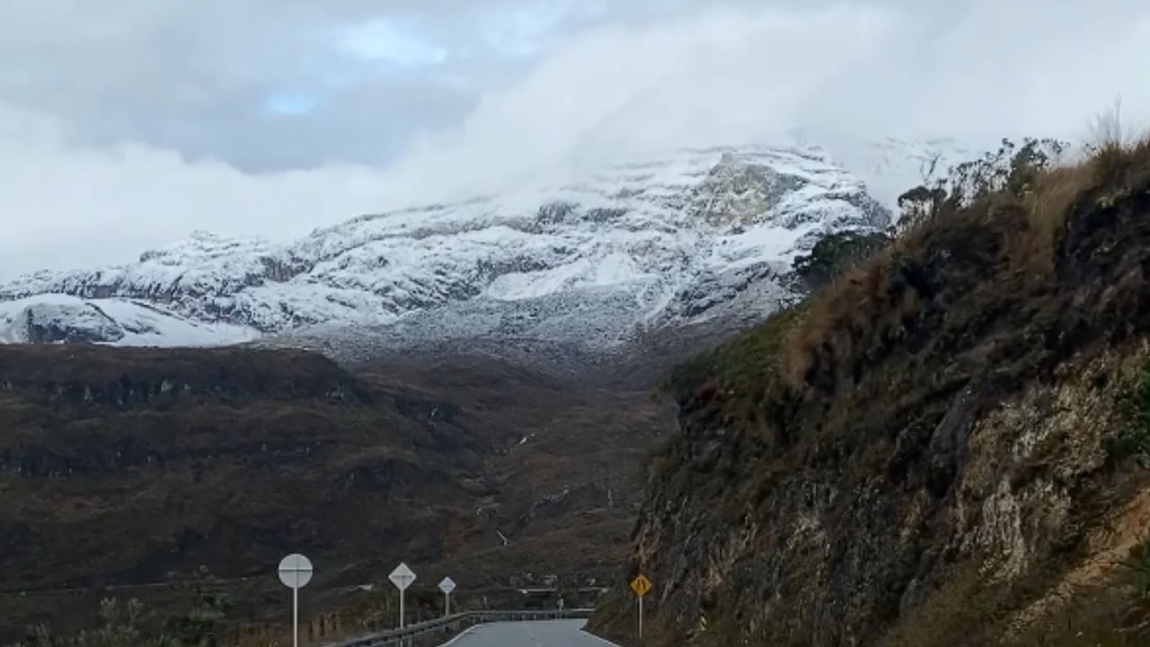 Postal del Nevado del Ruiz.