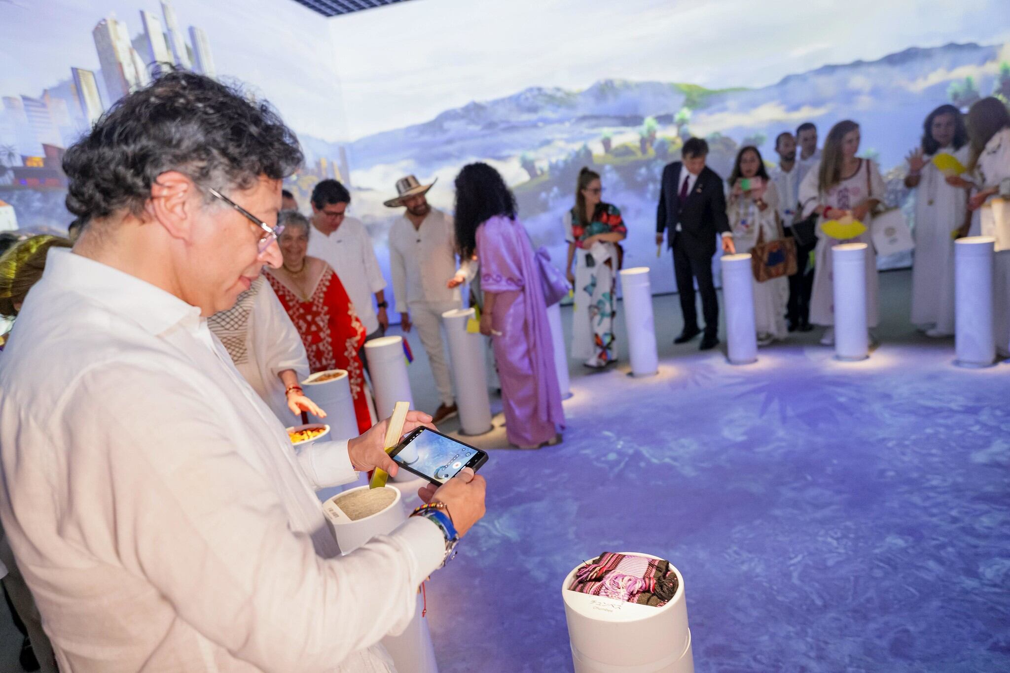 El presidente, Gustavo Petro, durante su gira en Japón