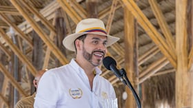El presidente Abelardo De La Espriella durante un evento en el Eje Cafetero.