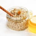 Ayuda a reducir los niveles de colesterol, el azúcar en sangre y los triglicéridos altos.