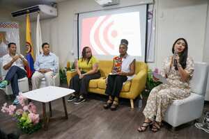 Firma del convenio entre el Ministerio de Educación y Fedesoft