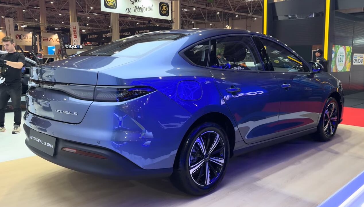 El BYD Seal 05 DM-i 2026 está disponible en China y no se sabe con exactitud cuándo podría llegar a Colombia