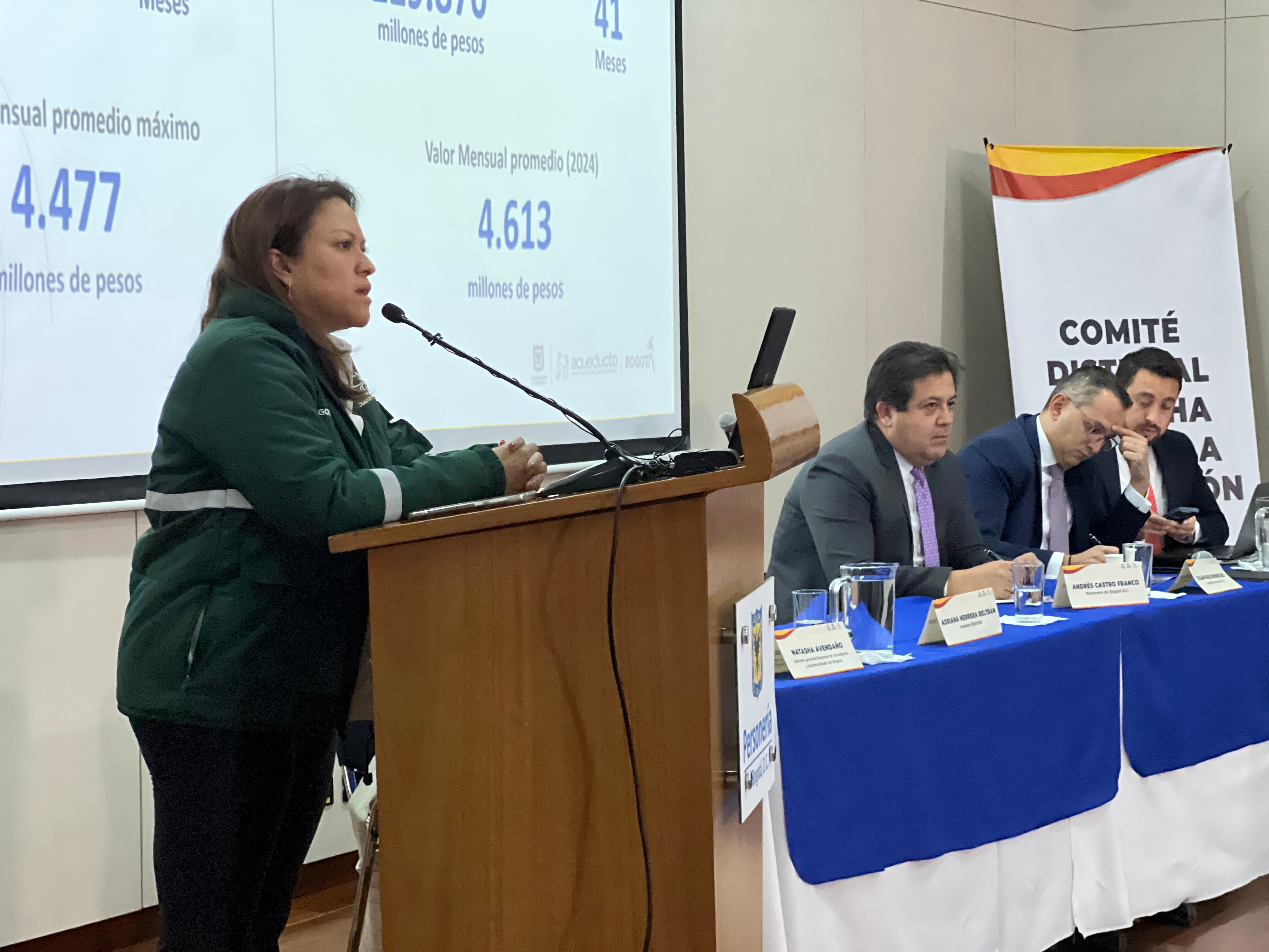 Gerente de la Empresa de Acueducto y Alcantarillado de Bogotá, Natasha Avendaño