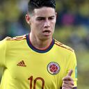 BARRANQUILLA, COLOMBIA - JANUARY 28: James Rodríguez of Colombia gestures during a match between Colombia and Peru as part of FIFA World Cup Qatar 2022 Qualifiers at Roberto Melendez Metropolitan Stadium on January 28, 2022 in Barranquilla, Colombia. (Photo by Gabriel Aponte/Getty Images)