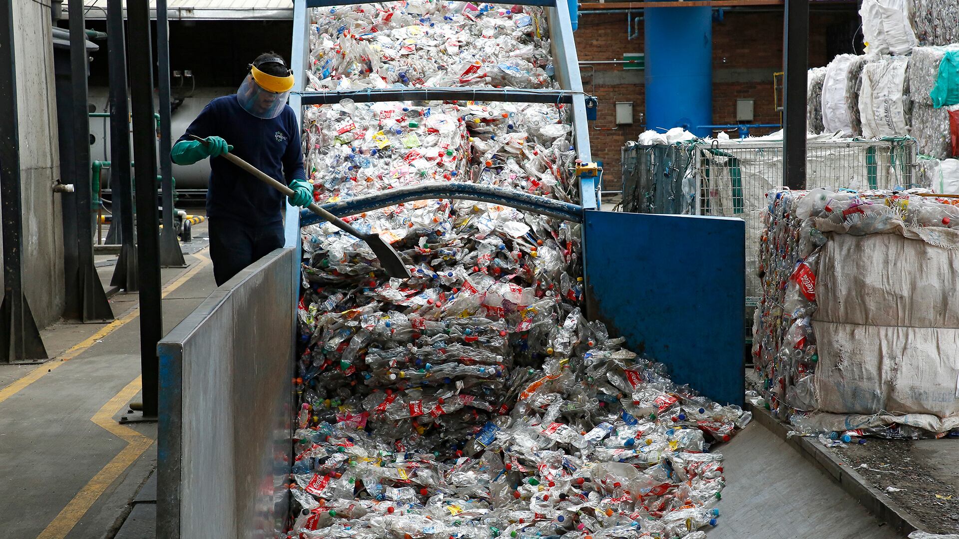 Especial cambio climático Guerra Plastico