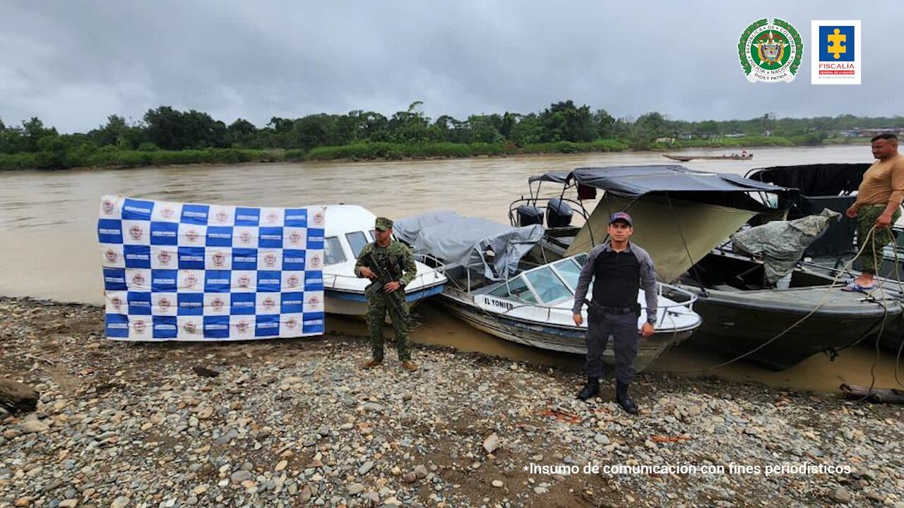 Entre los bienes incautados figuran varias embarcaciones.