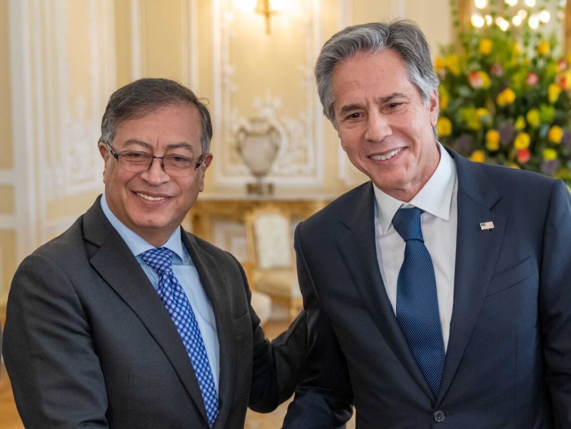 El presidente de Colombia, Gustavo Petro, y el Secretario de Estado de los Estados Unidos, Antony Blinken.