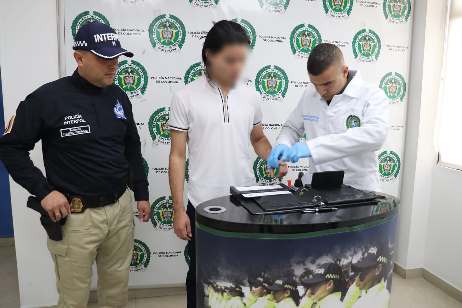 El sujeto es señalado de haber raptado a una menor de dos años en Chile.