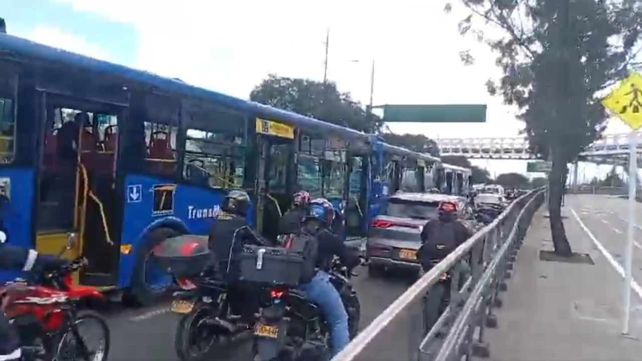 Choque múltiple Avenida Boyacá