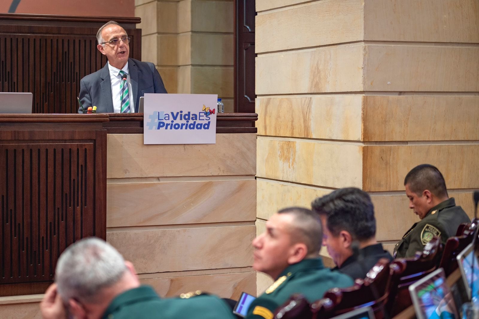 Iván Velásquez ante el Congreso durante la moción de censura.