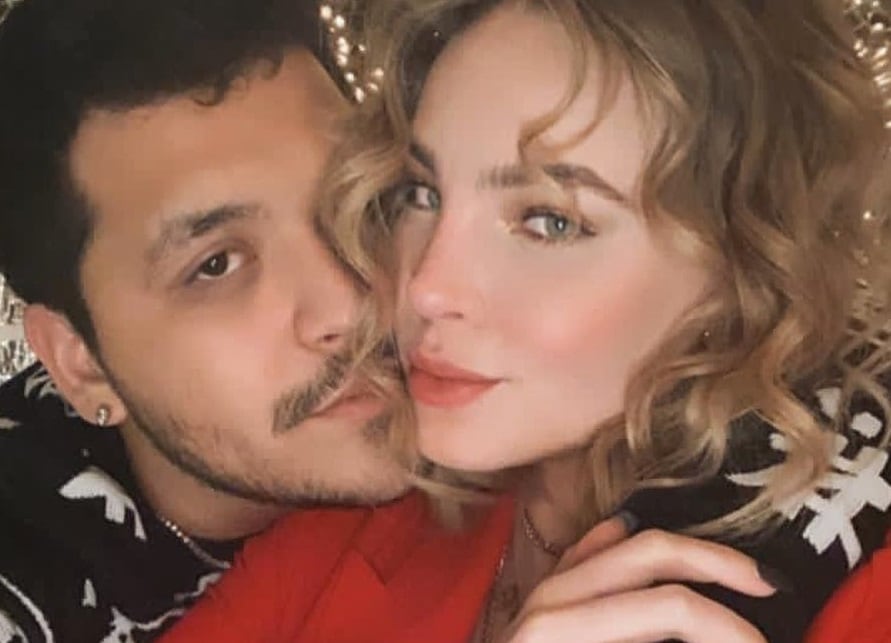 Belinda y Christian Nodal oficializaron su relación en agosto pasado.