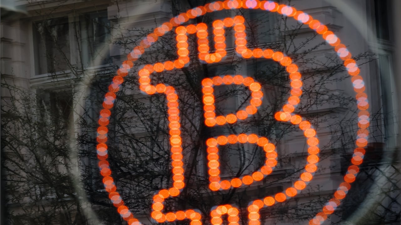 El Banco Central de China advirtió que quienes no respeten la reglamentación serán “investigados por responsabilidad penal de acuerdo con la ley”.