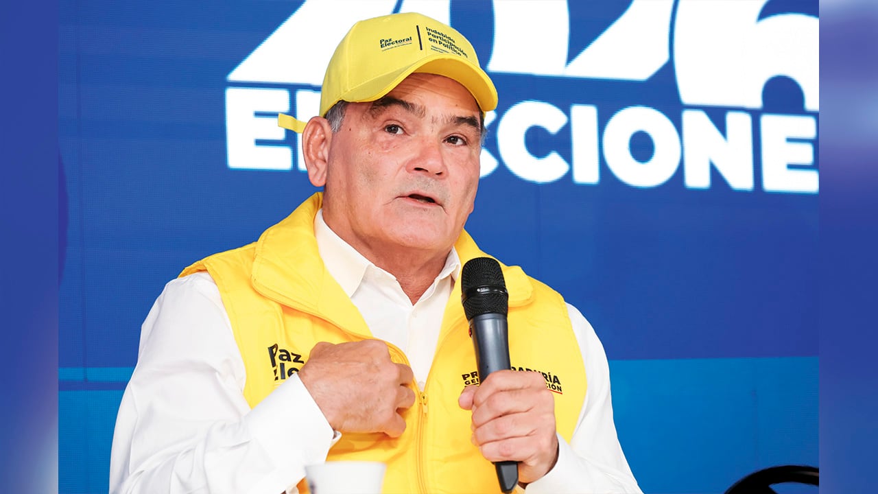 El jefe del Ministerio Público reveló que la Comisión de Acusación no tiene claro cuántos procesos hay contra Petro por participación en política.