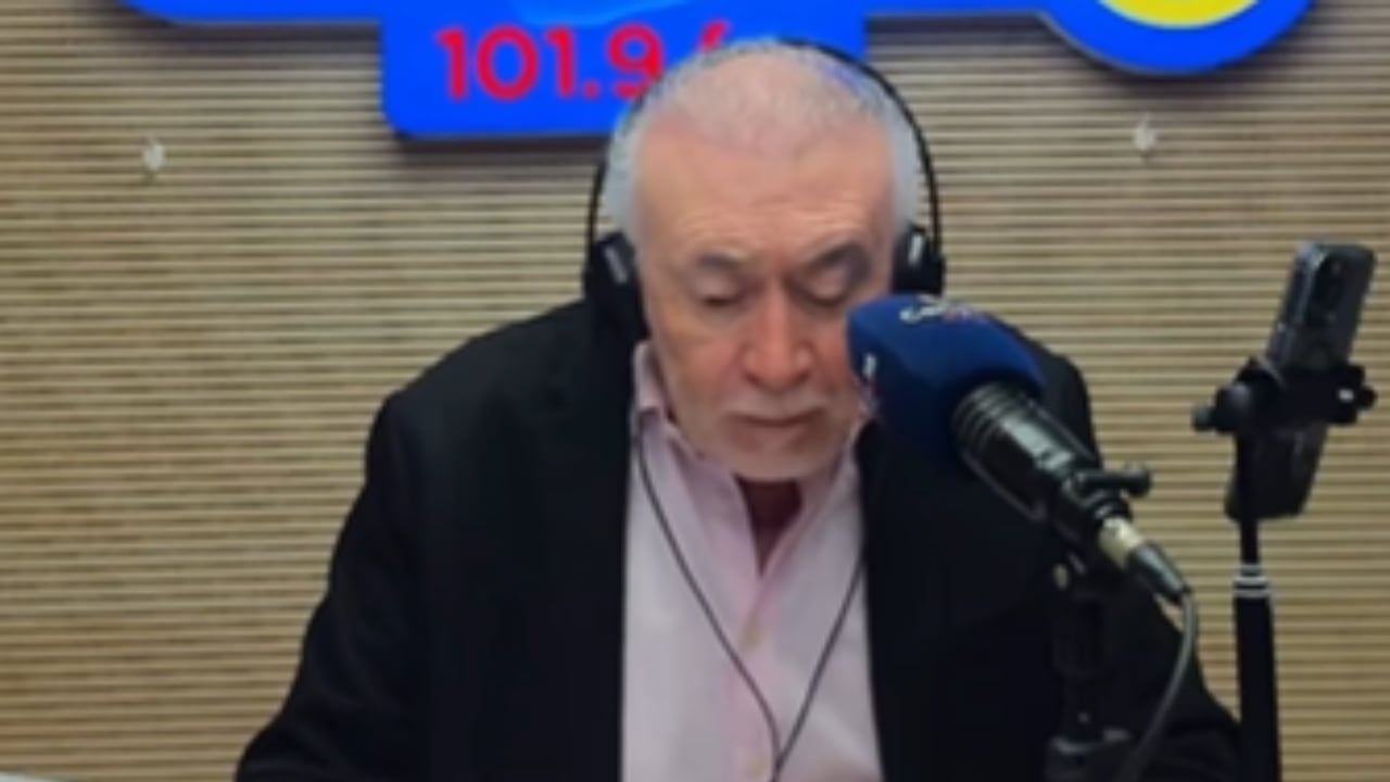 William Vinasco, de luto por muerte en emisora.