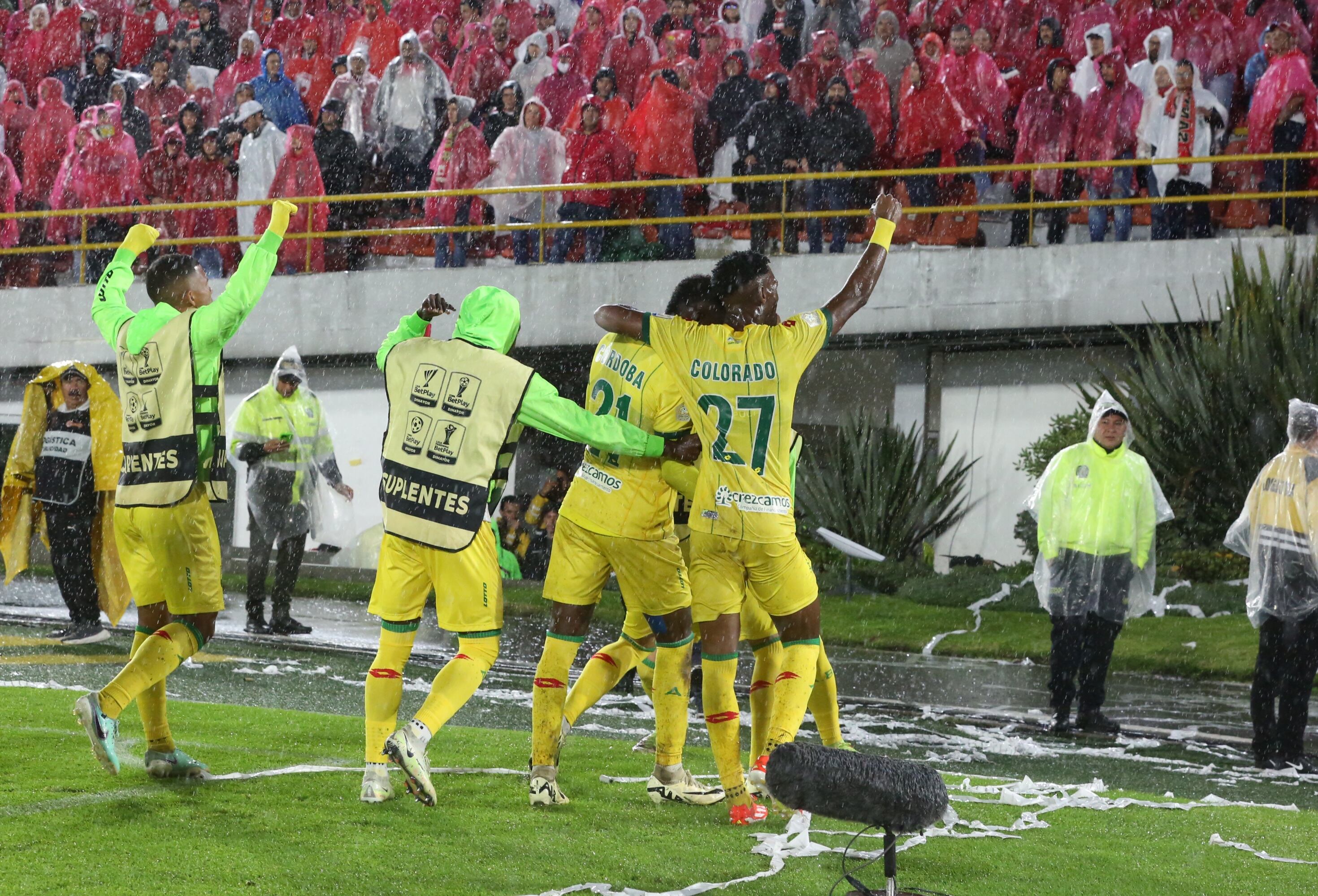 Bucaramanga vs Santa Fe
gol, celebración