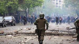 Imagen de referencia de la Policía antidisturbios chilena, no alude al caso específico en mención.