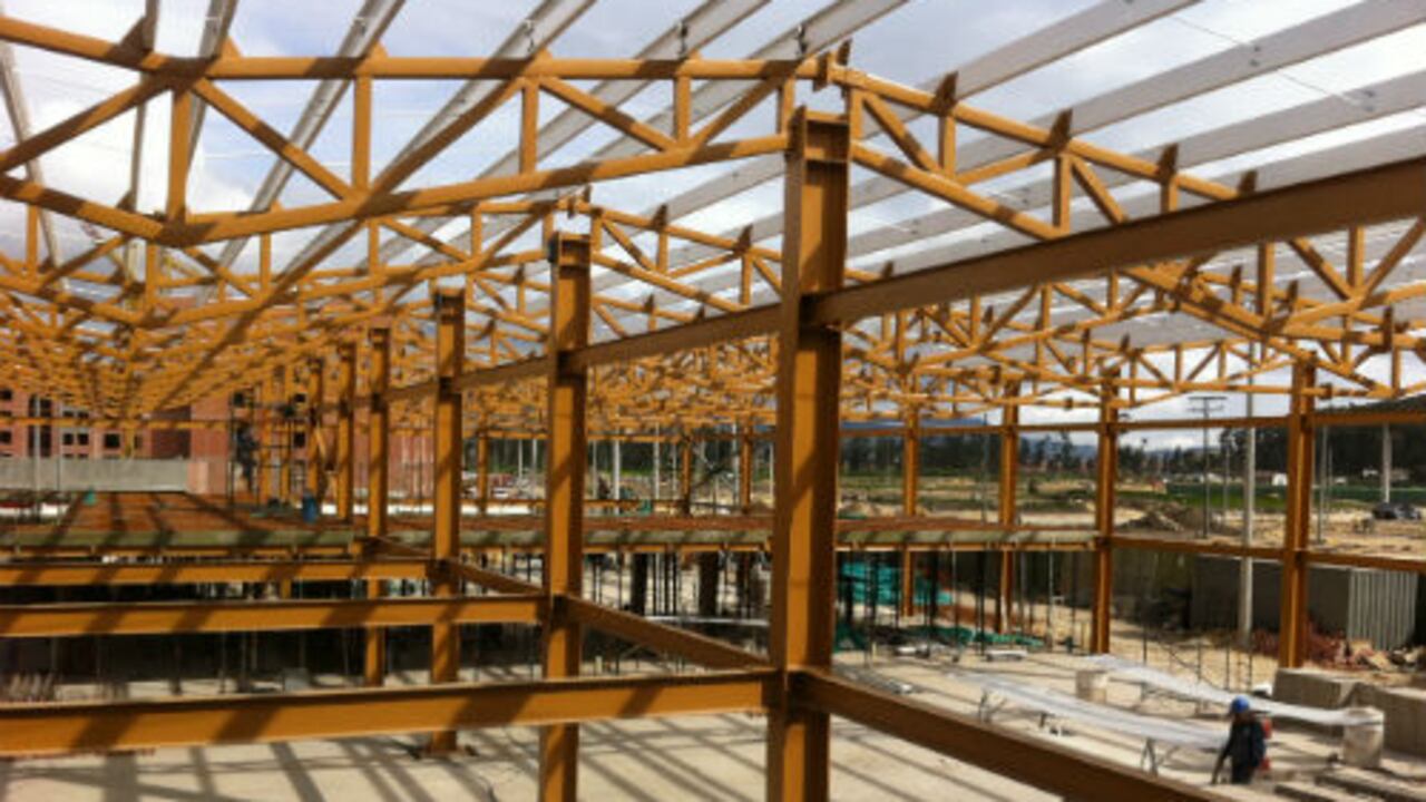 Gran parte del impulso, asegura el informe, se origina de la fortaleza en los sectores de construcción y la agricultura.