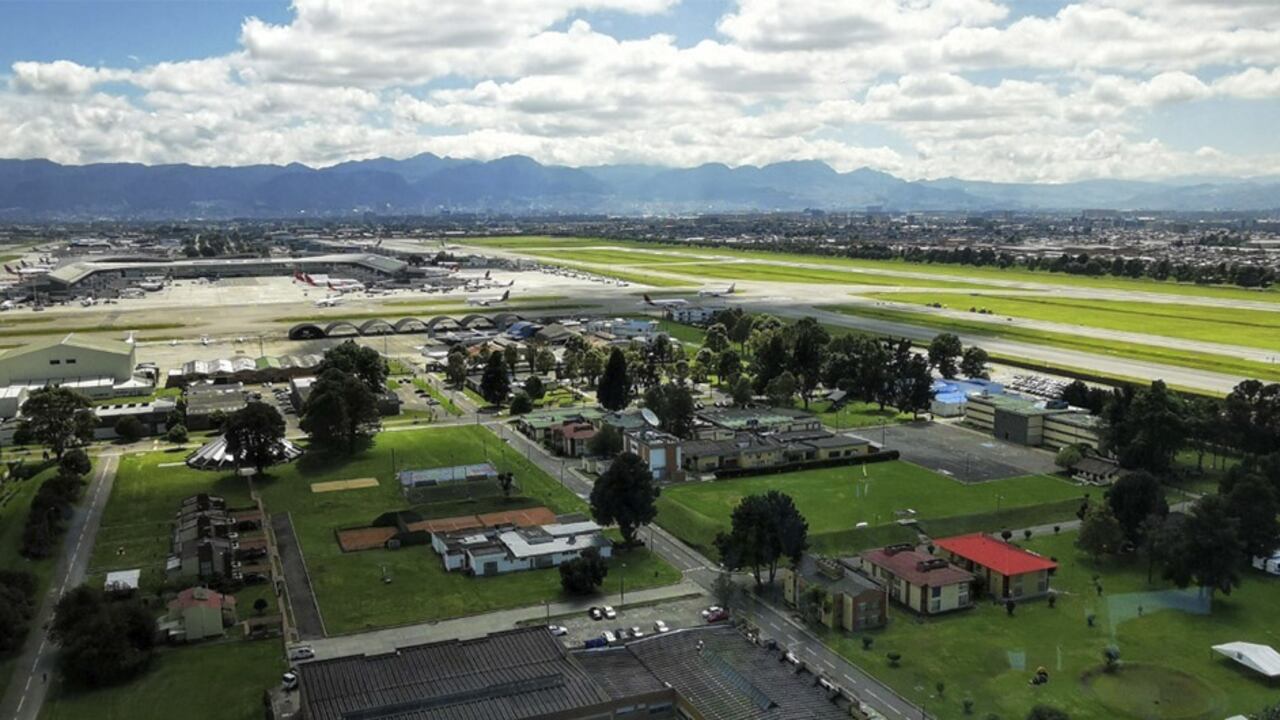 Inmediaciones a el Aeropuerto El Dorado.